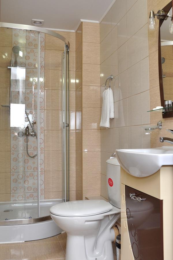 Lombardi Family Hotel Roese Buitenkant foto
